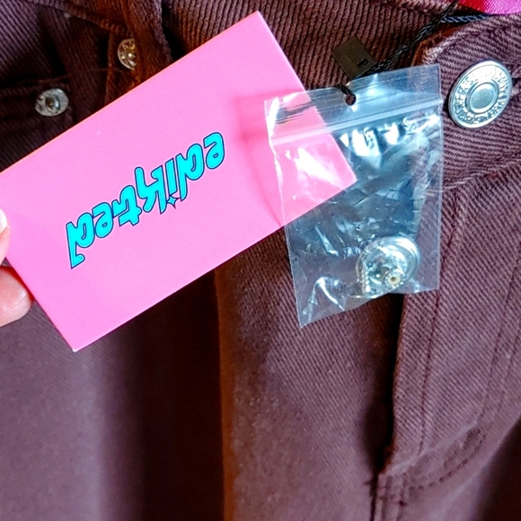 💚NWT Mom Coco Brown Raw Hem Straight Leg Jeans - Picture 3 of 7